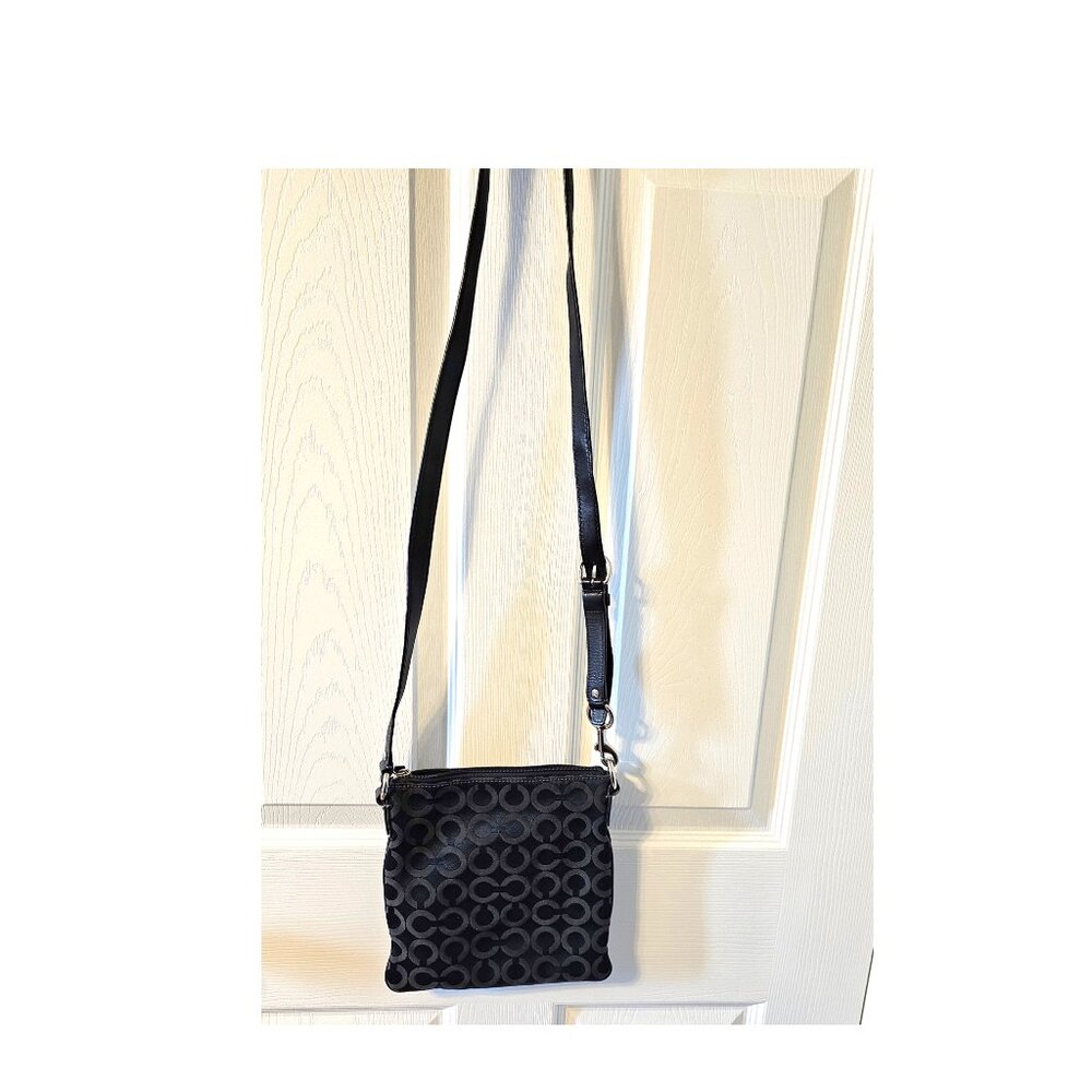Coach Small Crossbody - Picture 3 of 5